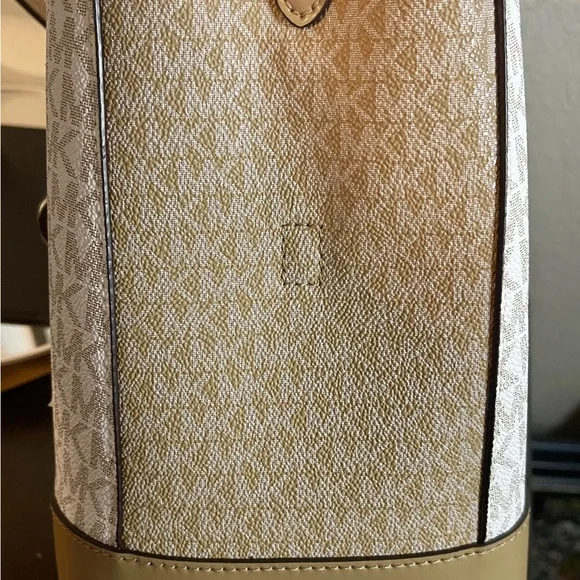 Michael Kors Beige, Peach & Brown Logo-Print Bucket Shoulder Bag - Picture 6 of 8